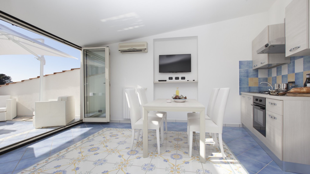 Apartment Tetto Bianco