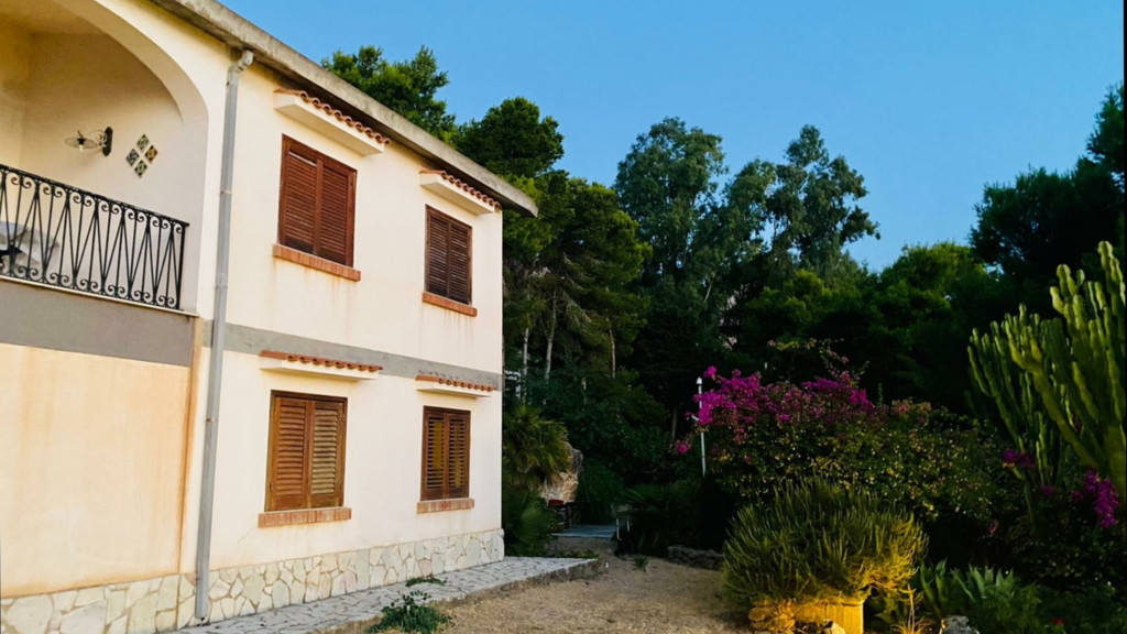 Villa Cala Dell'ovo