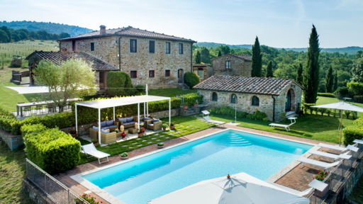 Arezzo 9 bedroom weddings and events villas for rent Villa Finder