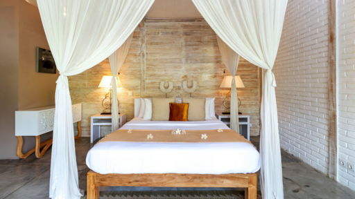 Little Mannao Bedroom 1