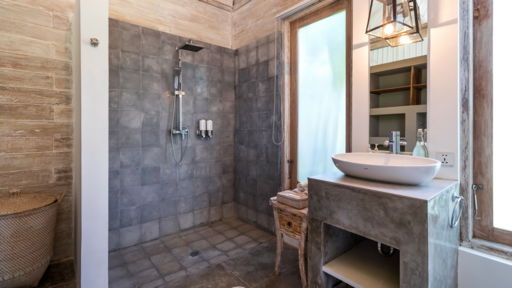 Little Mannao Bedroom 2