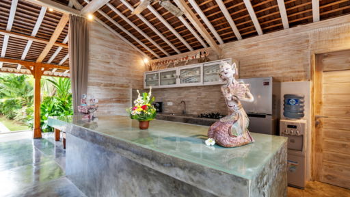 Little Mannao Cuisine