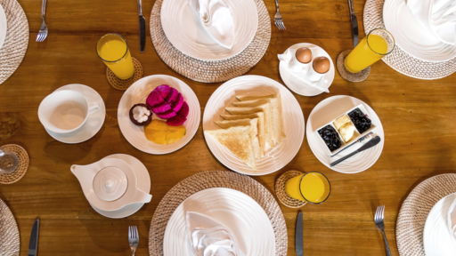 Little Mannao Salle à manger