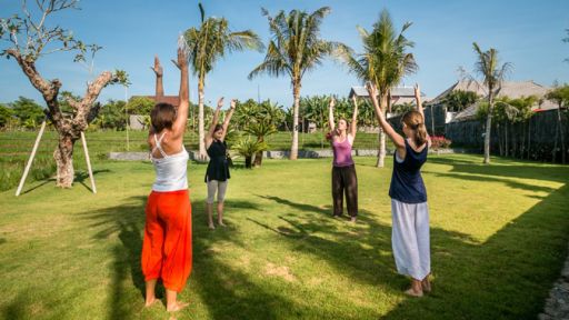 Mannao Estate Yoga pictures