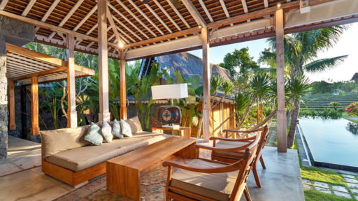 Mannao Estate Living room 1