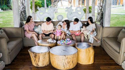 Mannao Estate Living room 1