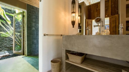 Mannao Estate Bedroom 3