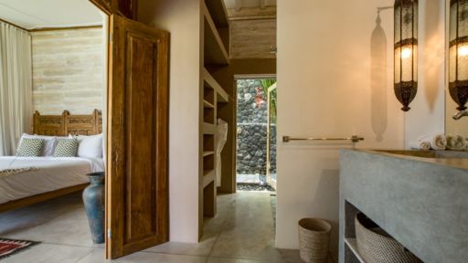 Mannao Estate Bedroom 2