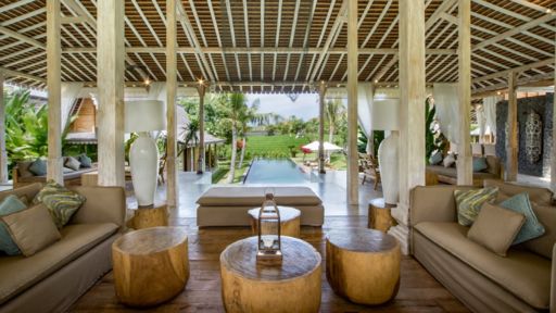 Mannao Estate Living room 1