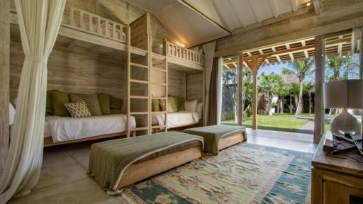 Mannao Estate Bedroom 8