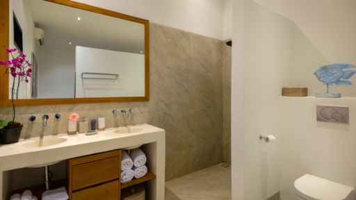 Villa Bloom Bedroom 1