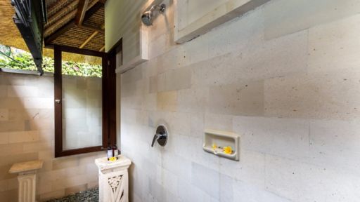 Villa Gils Bedroom 4