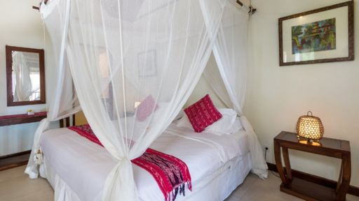 Villa Gils Bedroom 2