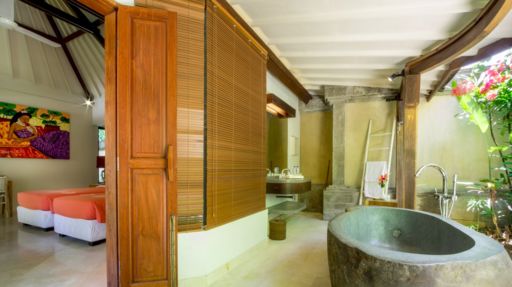 Villa Kayu Merah Bedroom 3