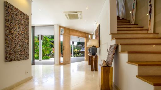 Villa Khajuraho Salon