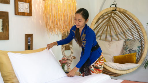 Villa Lora Villa staff