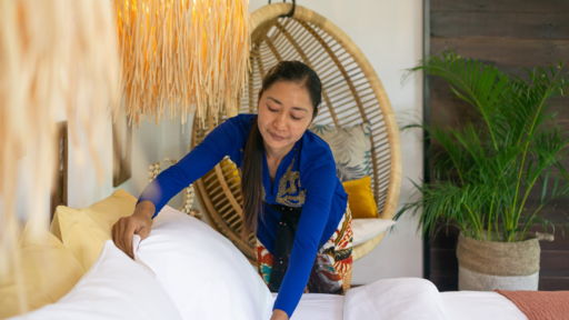 Villa Lora Villa staff