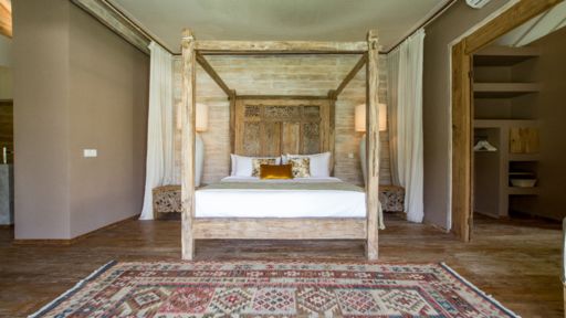 Villa Mannao Bedroom 1