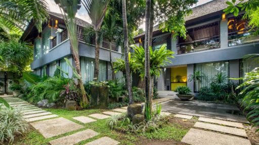 Villa Mojo Seminyak 4 Bedrooms Best Deals - 