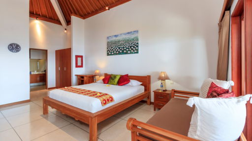 Villa Pantai Candidasa Bedroom 1