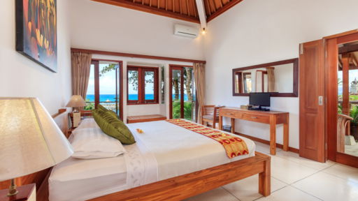Villa Pantai Candidasa Bedroom 2