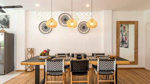 Villa Umara Dining area