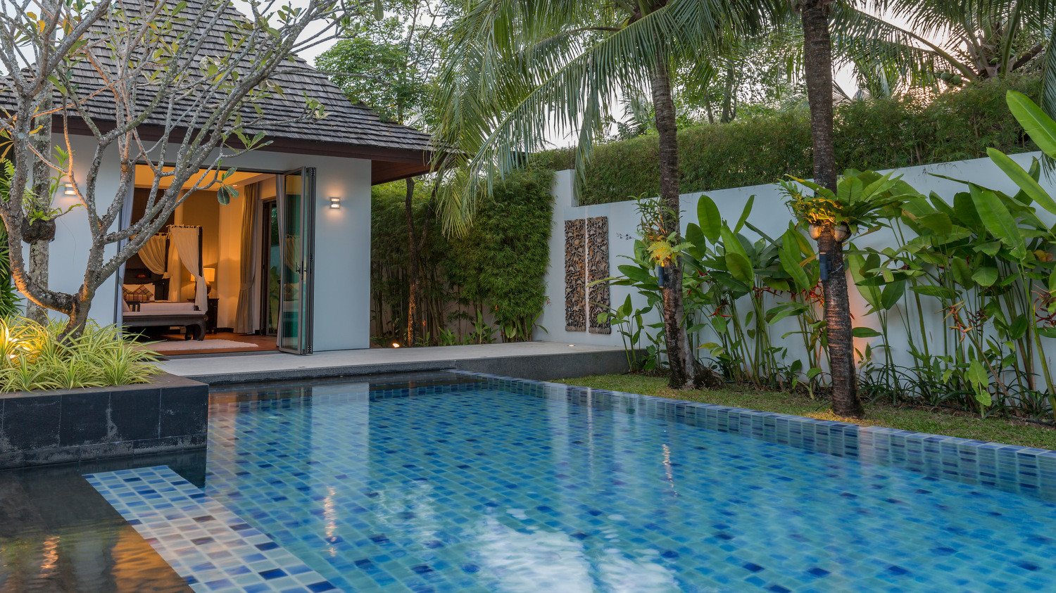 Villa Layan - Bang Tao - 4 bedrooms - Best Deals