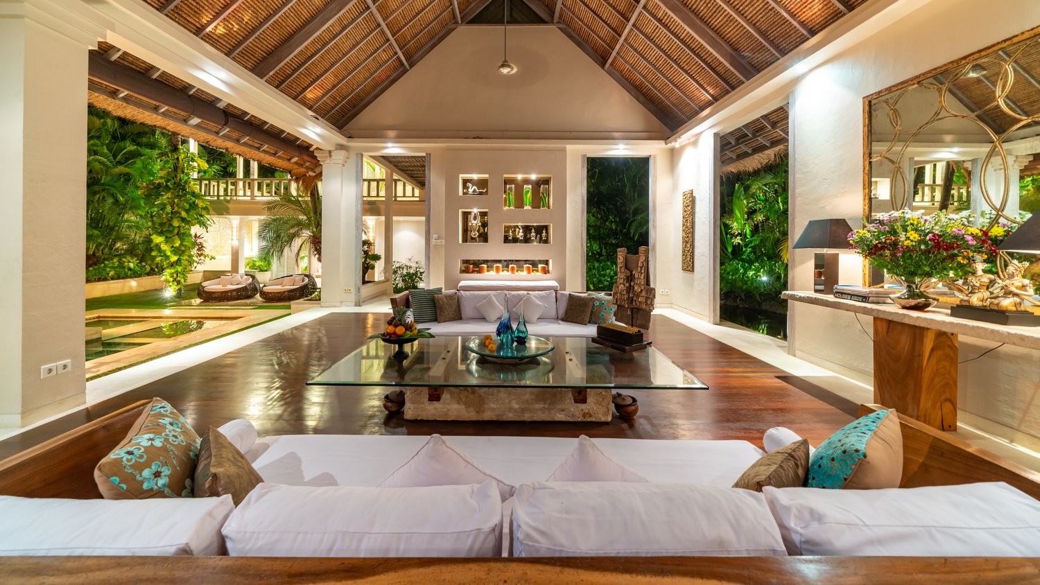 Villa Nalina - Seminyak - 3 bedrooms - Handpicked by our team